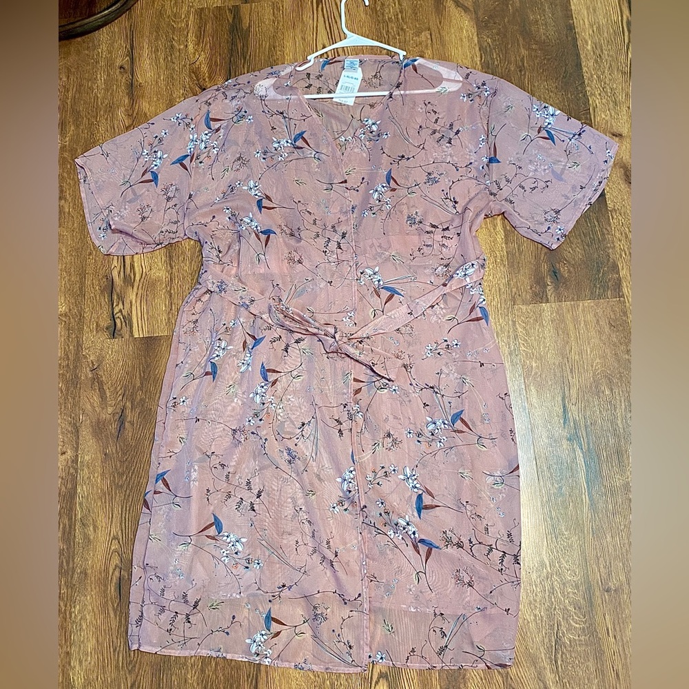 Time & Tru Dusty Pink Floral Sheer Belted Kimono- Women’s L/XLG